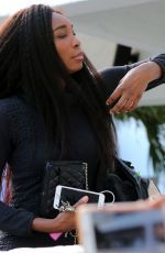 VENUS WILLIAMS Arrives to Give Deposition Over Fatal Car Crash in Palm Beach 11/09/2017