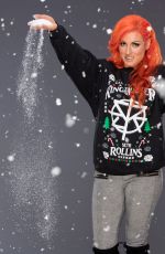 WWE - Superstars in Christmas Sweaters