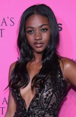 ZURI TIBBY at 2017 Victoria’s Secret Fashion Show Viewing Party in New York 11/28/2017