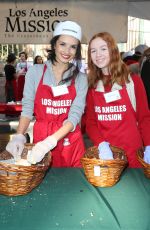 ALICE GRECZYN at LA Mission Serves Christmas to the Homeless in Los Angeles 12/22/2017