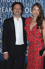 AMANDA ROSENBERG at 2017 Breakthrough Prize Ceremony in Mountain View 12/03/2017