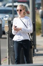 AMANDA SEYFRIED Out for Lunch in Los Angeles 12/06/2017