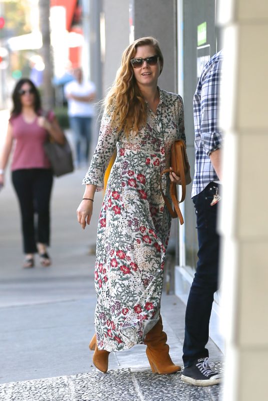 AMY ADAMS at Kitross Kids Shop in Los Angeles 12/08/2017