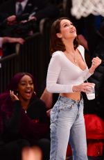 BELLA HADID at Knicks Game in Los Angeles 12/12/2017