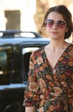 BETHANY JOY LENZ Pick Up Lunch in Los Angeles 12/29/2017