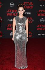 BILLIE LOURD at Star Wars: The Last Jedi Premiere in Los Angeles 12/09/2017