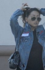 BRENDA SONG Shopping at Trader Joe