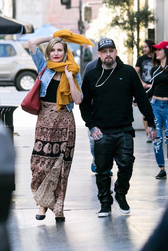 CAMERON DIAZ and Benji Madden Out in Los Angeles 12/25/2017