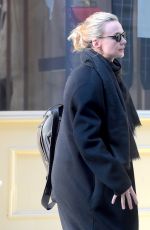 CAREY MULLIGAN Out Shopping in New York 12/05/2017