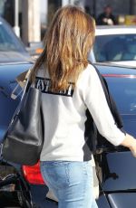 CINDY CRAWFORD Shopping at Trancas Market in Malibu 12/27/2017