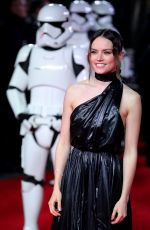 DAISY RIDLEY at Star Wars: The Last Jedi Premiere in London 12/12/2017