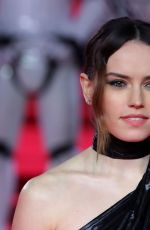 DAISY RIDLEY at Star Wars: The Last Jedi Premiere in London 12/12/2017