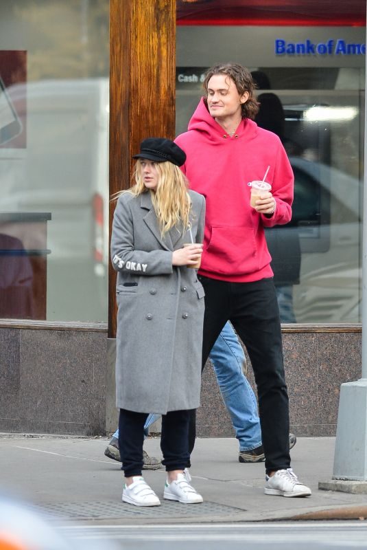 DAKOTA FANNING and Henary Frye Out in New York 12/19/2017