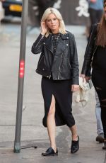 ELIZABETH BANKS Arrives at Jmmy Kimmel Live! in Hollywood 11/30/2017