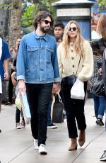 ELIZABETH OLSEN and Robbie Arnett Out for Ice Cream in Los Angeles 12/30/2017