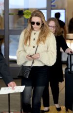ELIZABETH OLSEN Arrives at LAX Airport in Los Angeles 12/01/2017