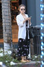 ELIZABETH OLSEN Shopping in Beverly Hills 12/18/2017