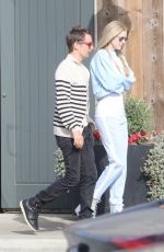 ELLE EVANS Out Shopping in Malibu 12/22/2017