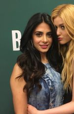 EMERAUDE TOUBIA - Personal Photos