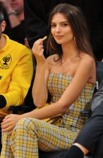 EMILY RATAJKOWSKI at Houston Rockets vs LA Lakers Game in Los Angeles 12/03/2017