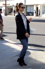 EMMY ROSSUM Out for Lunch at Le Pain Quotidien 12/05/2017