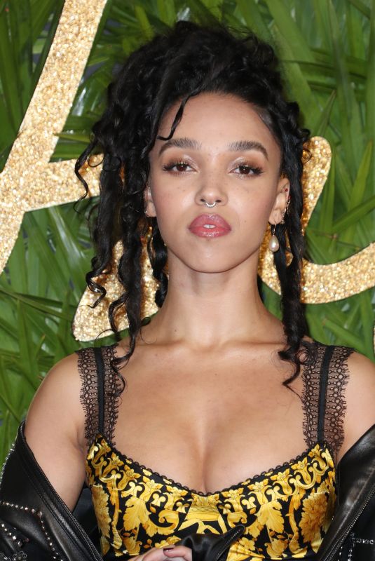 FKA TWIGS at British Fashion Awards 2017 in London 12/04/2017