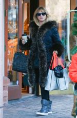 GOLDIE HAWN Out Shopping in Aspen 12/29/2017