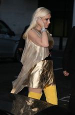 GWEN STEFANI Arrives at BBC Radio 2 in London 12/01/2017