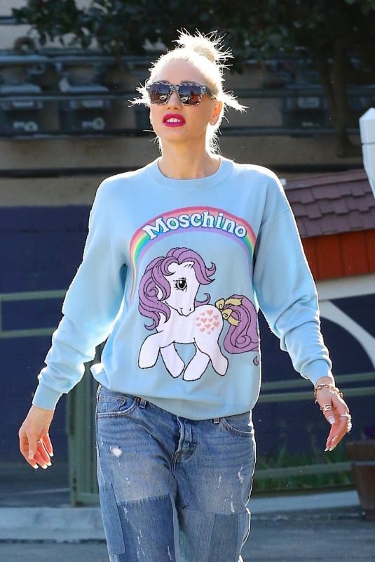 GWEN STEFANI Out in Studio City 12/12/2017