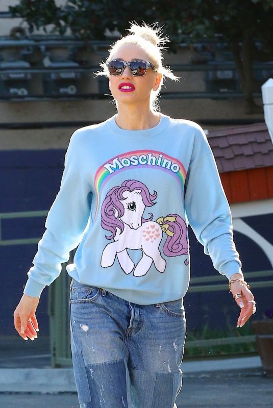 GWEN STEFANI Out in Studio City 12/12/2017