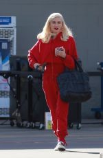 GWEN STEFANI Out Shopping in Burbank 12/09/2017