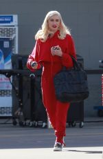 GWEN STEFANI Out Shopping in Burbank 12/09/2017