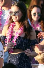 HAILEE STEINFELD Learns a Hawaiian Dance in Maui 12/28/2017