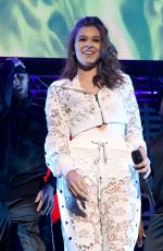 HAILEE STEINFELD Performs at Wild 94.9’s FM’s Jingle Ball in San Jose 11/30/2017