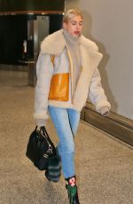 HAILEY BALDWIN at Pearson International Airport in Toronto 12/08/2017