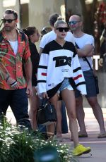HAILEY BALDWIN Out Shopping in Miami 12/28/2017