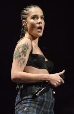 HALSEY Performs at Wild 94.9’s FM’s Jingle Ball in San Jose 11/30/2017