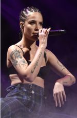HALSEY Performs at Wild 94.9’s FM’s Jingle Ball in San Jose 11/30/2017