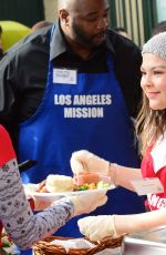 HANNAH ZEILE at LA Mission Serves Christmas to the Homeless in Los Angeles 12/22/2017