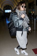HEIDI KLUM at Los Angeles International Airport 12/20/2017