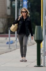 HELEN HUNT Heading to Yoga Class in Los Angeles 12/26/2017