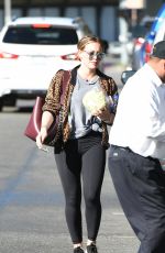 HILARY DUFF Picks Up Lunch in Los Angeles 11/30/2017
