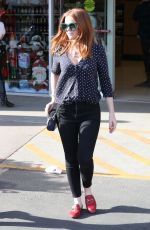 ISLA FISHER Out Shopping in Beverly Hills 12/08/2017