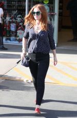 ISLA FISHER Out Shopping in Beverly Hills 12/08/2017