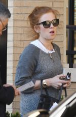 ISLA FISHER Shopping at Barney