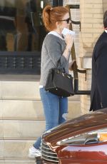 ISLA FISHER Shopping at Barney