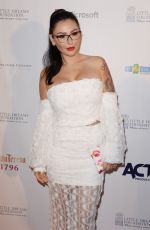 JENNI JWOWW FARLEY at Little Dreams Foundation Gala in Miami 12/09/2017