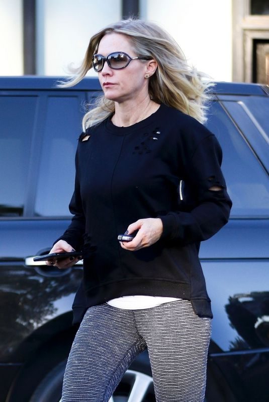 JENNIE GARTH Out for Lunch in Studio City 12/21/2017