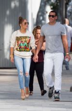 JENNIFEER LOPEZ and Alex Rodreguez Shopping in Miami 12/23/2017