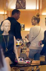 JENNIFEER LOPEZ and Alex Rodreguez Shopping in Miami 12/23/2017